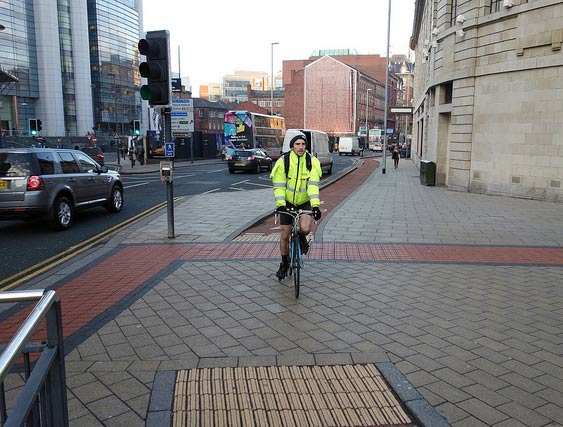 cyclist-path