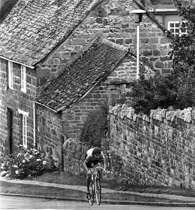 hill-climber-rockingham