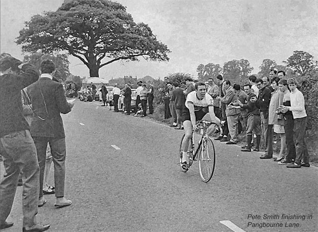 peter-smith-finish-pangbourne-lane