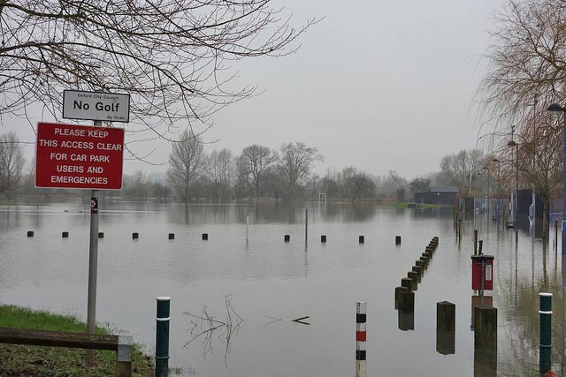 flood-car-park
