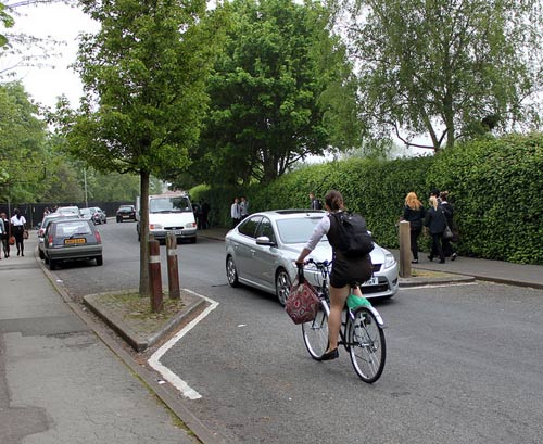 traffic-calming-too-narrow