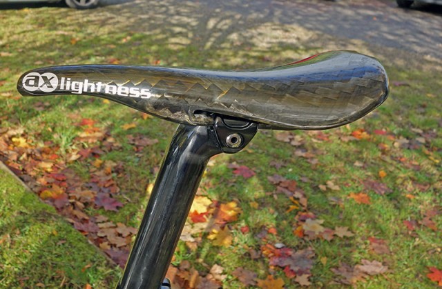 ax-lightness-saddle