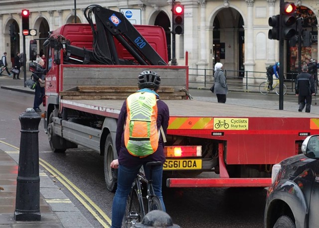 cyclists-stay-back
