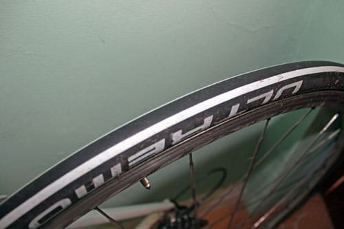 schwalbe-ultremo-tyre-surface