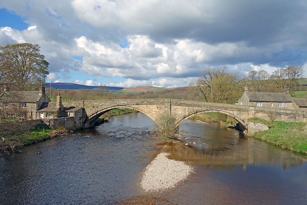 bolton-abbey-bridge