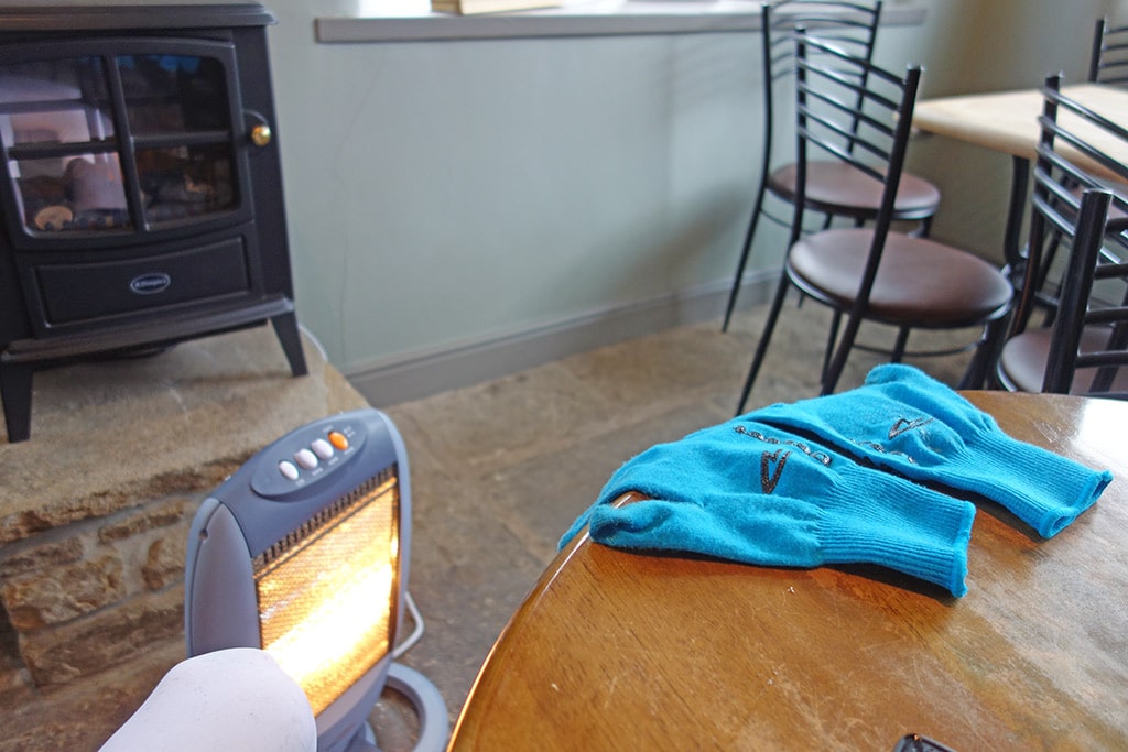 drying-gloves