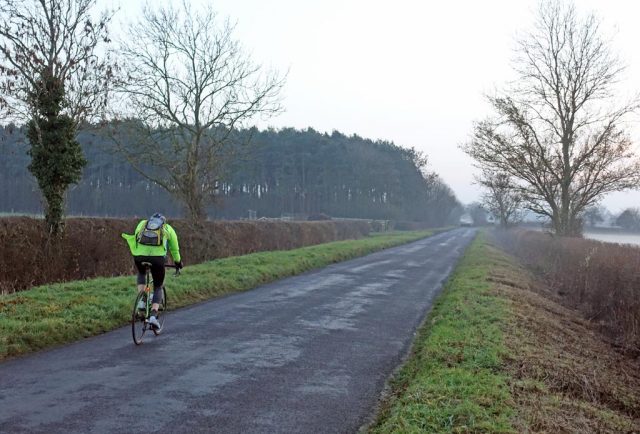 cyclist-winter-1024