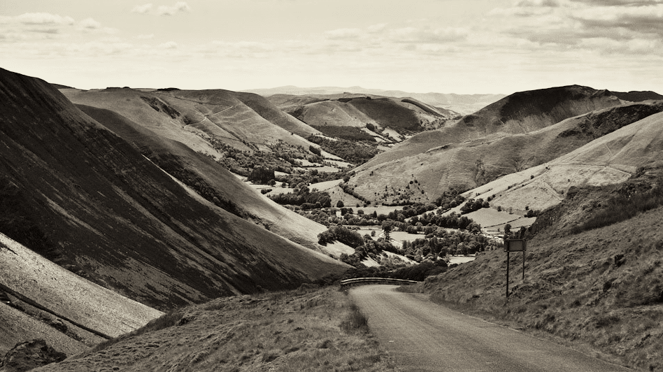 bwlch-y-groes-allan-wellings-thebunker.jpg